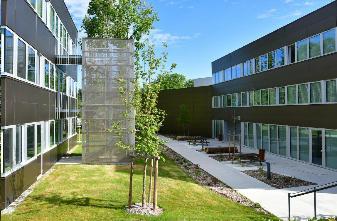Bureau La-Chapelle-sur-Erdre 197m² Location bureau La-Chapelle-sur-Erdre Loire-Atlantique OLBUR2113262 4
